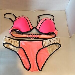 Victoria’s Secret Pink and Black Bikini Set. Size small